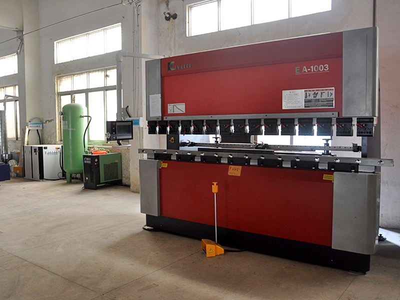 CNC bending machine